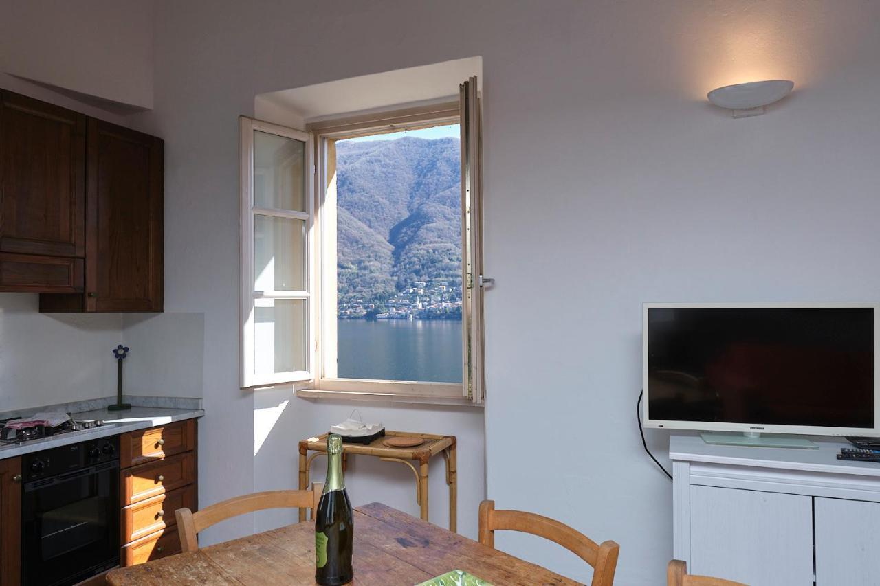 Cozy Suites On The Lake - The House Of Travelers Brienno Exterior foto